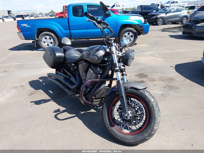 2015 VICTORY MOTORCYCLES GUNNER | 5VPLB36NXF3039182 | UPCARS