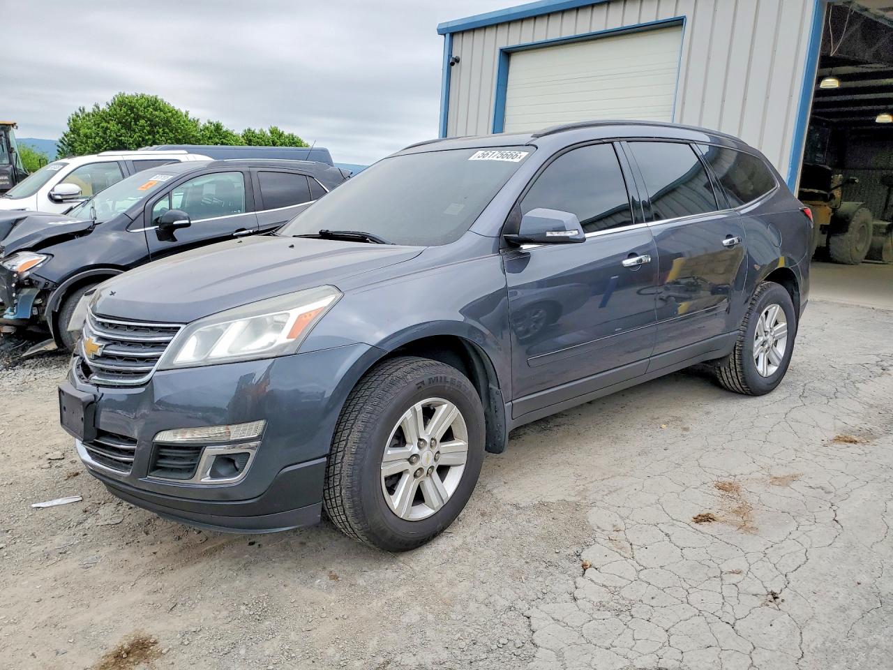 2014 CHEVROLET TRAVERSE LT | 1GNKRGKD0EJ180709 | UPCARS