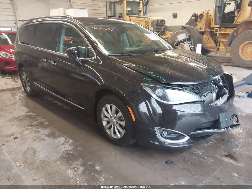 2017 CHRYSLER PACIFICA TOURING-L | 2C4RC1BGXHR705243 | UPCARS