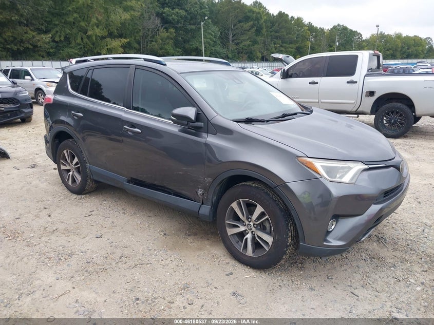 2017 TOYOTA RAV4 XLE | JTMWFREV1HJ116203 | UPCARS