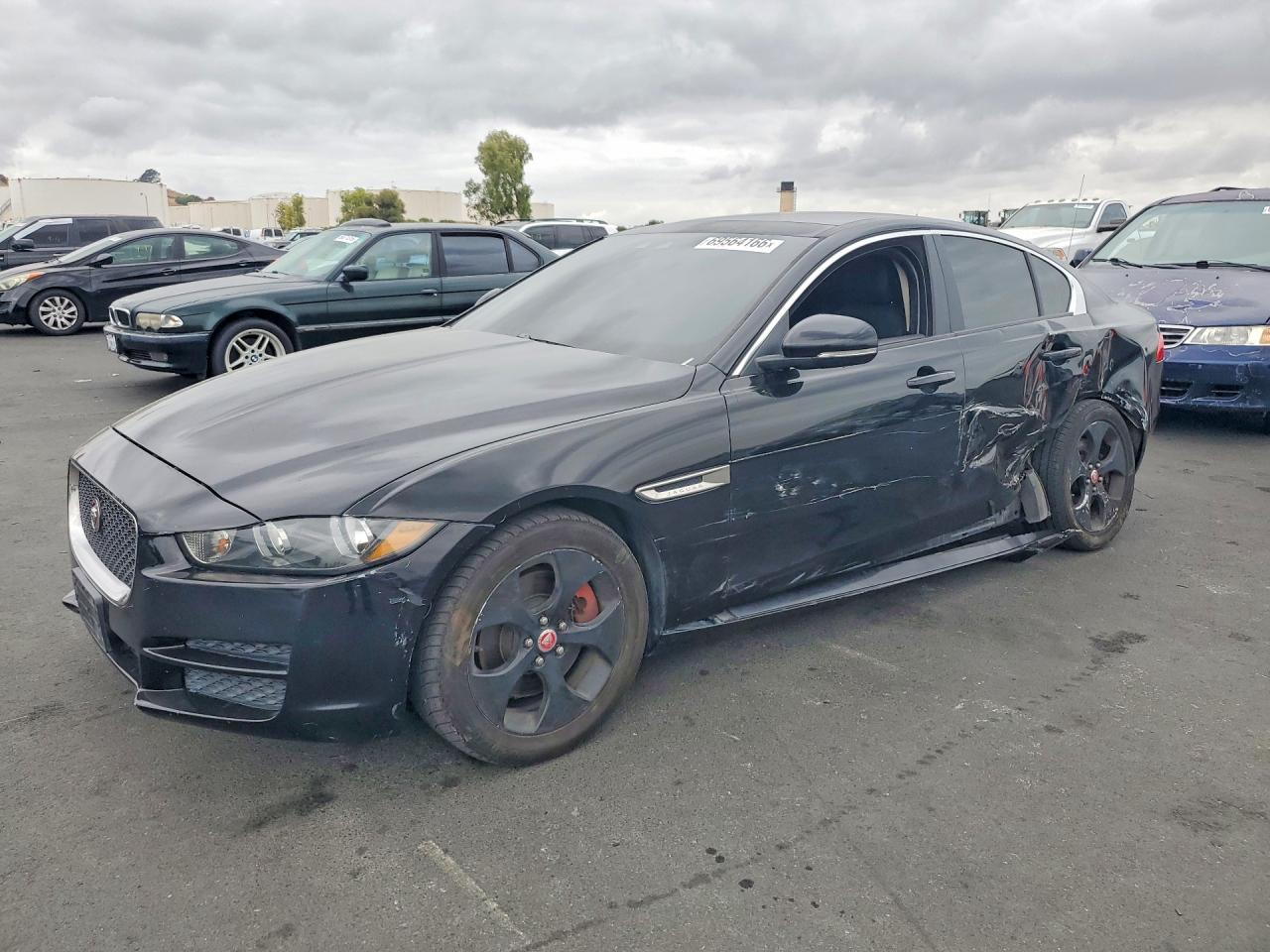 2017 JAGUAR XE | SAJAR4BG0HA967498 | UPCARS