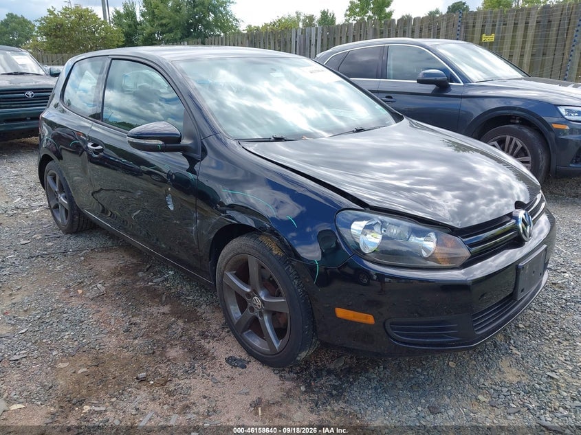 2010 VOLKSWAGEN GOLF 2-DOOR | WVWBA7AJ7AW216805 | UPCARS