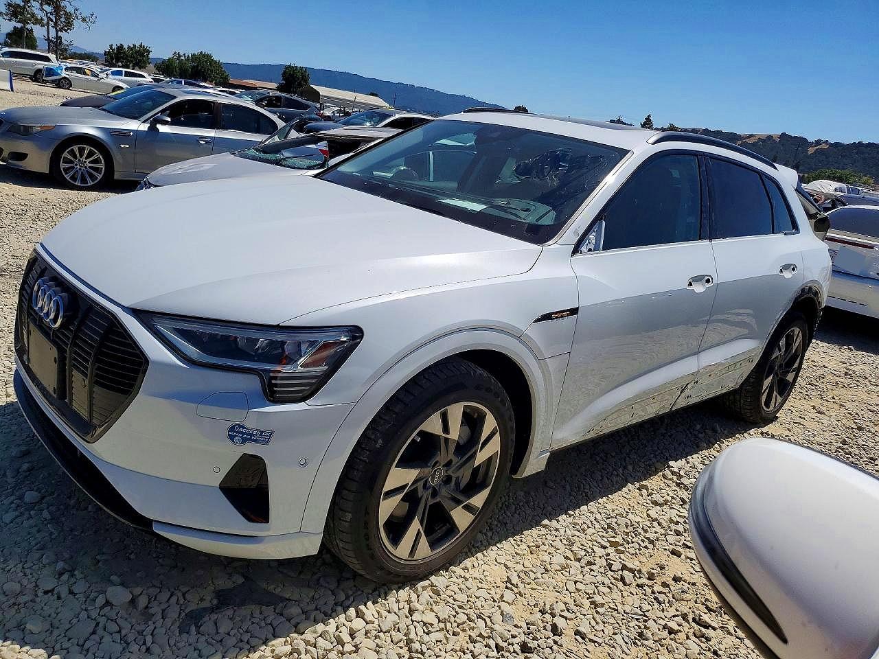 2021 AUDI E-TRON PREMIUM | WA1AAAGE4MB022841 | UPCARS