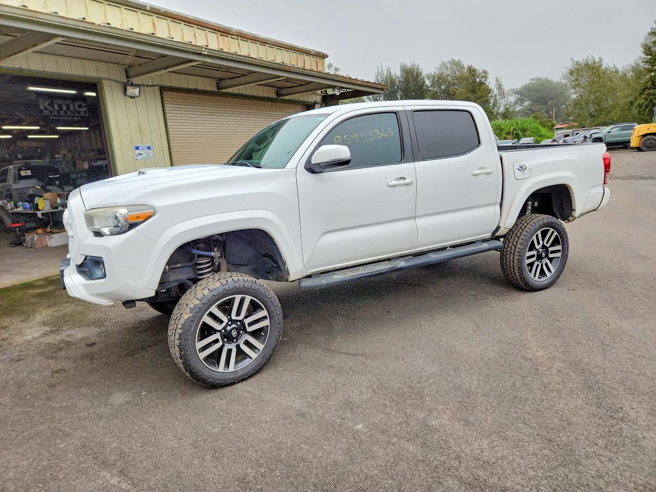 2017 TOYOTA TACOMA TRD SPORT | 3TMCZ5AN6HM046760 | UPCARS