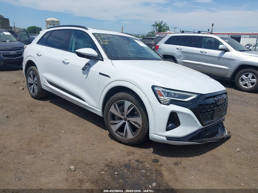 2024 AUDI Q8 E-TRON PREMIUM QUATTRO | WA14AAGE2RB055499 | UPCARS