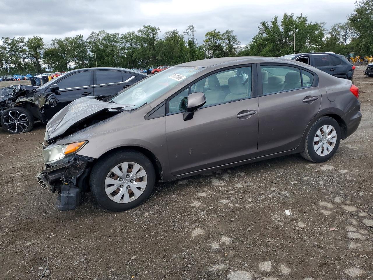 2012 HONDA CIVIC LX | 2HGFB2F58CH543813 | UPCARS
