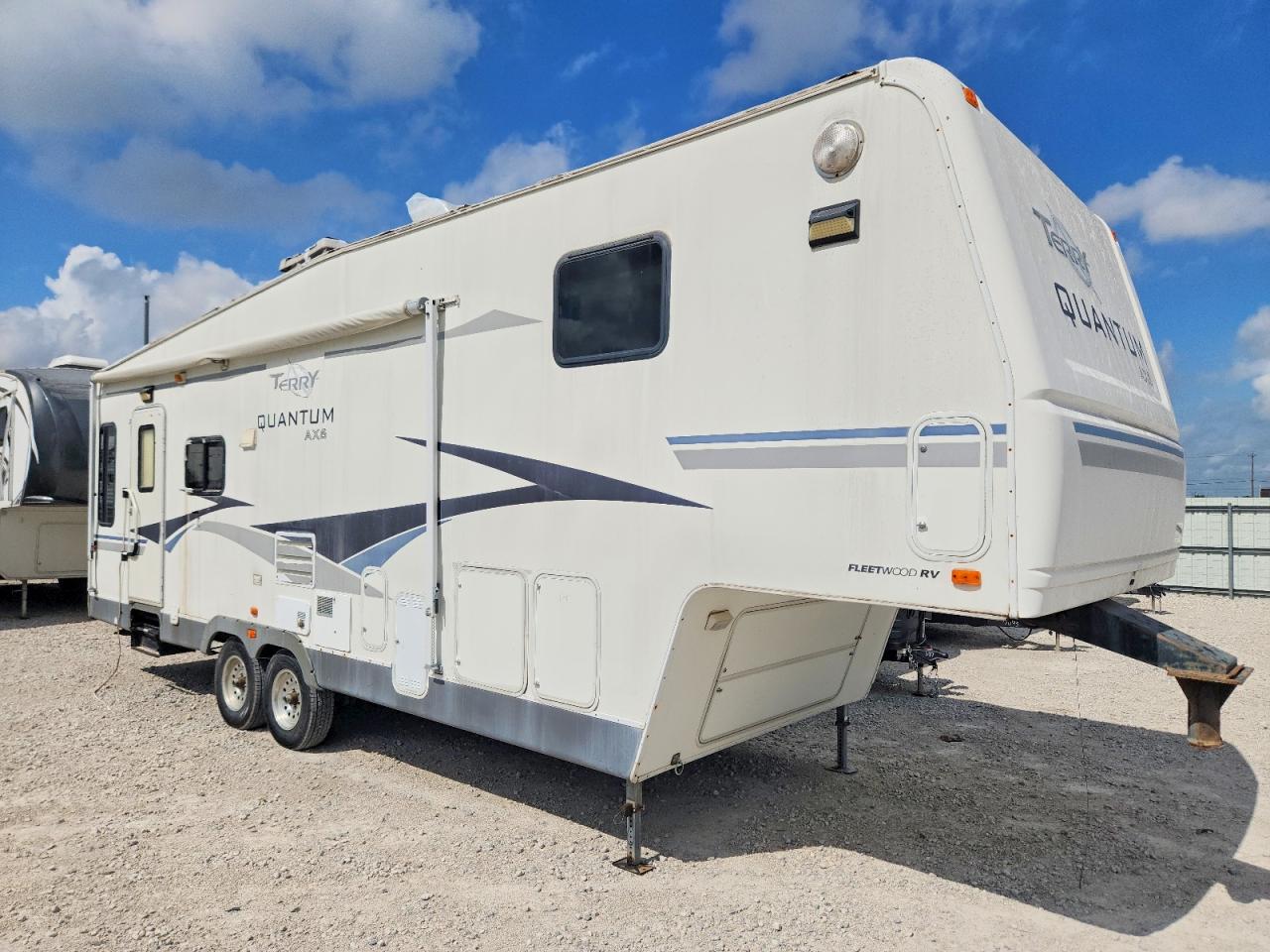 2004 TERRY RECREATION FLEETWOOD  CAMPER | 1EA5R302344099140 | UPCARS