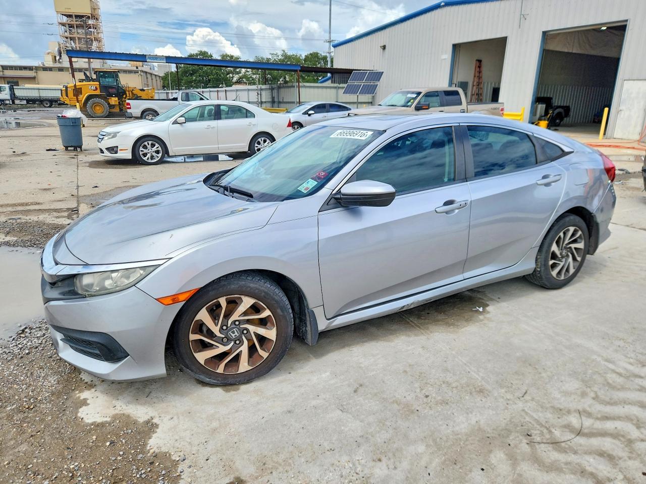 2018 HONDA CIVIC EX | 2HGFC2F70JH606592 | UPCARS