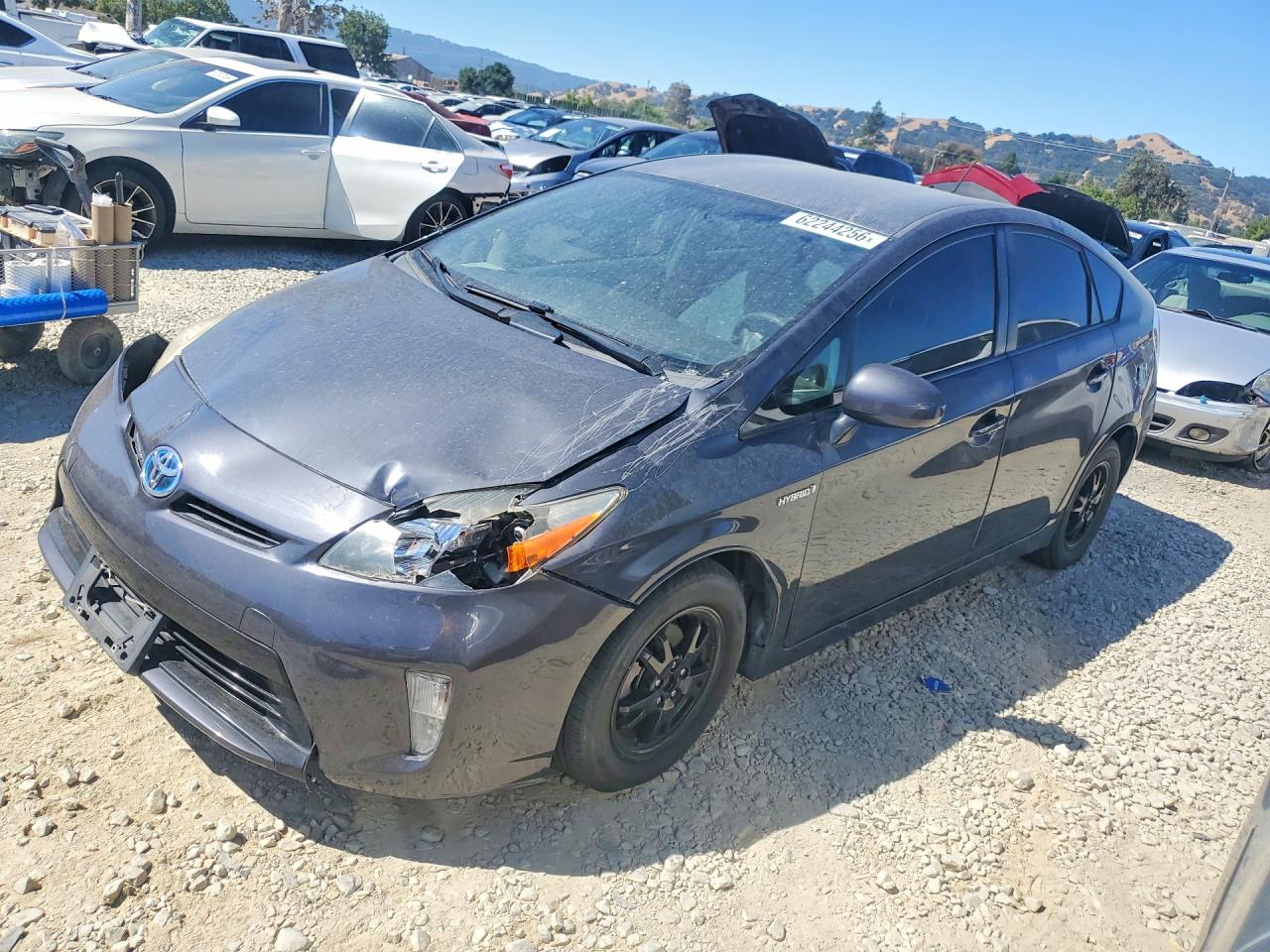 2014 TOYOTA PRIUS THREE | JTDKN3DU9E1764763 | UPCARS