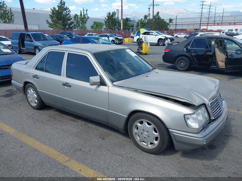 1995 MERCEDES-BENZ E 420 BASE/420 SPECIAL | WDBEA34E6SC174357 | UPCARS