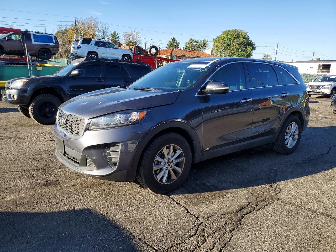 2019 KIA SORENTO LX | 5XYPGDA32KG528937 | UPCARS