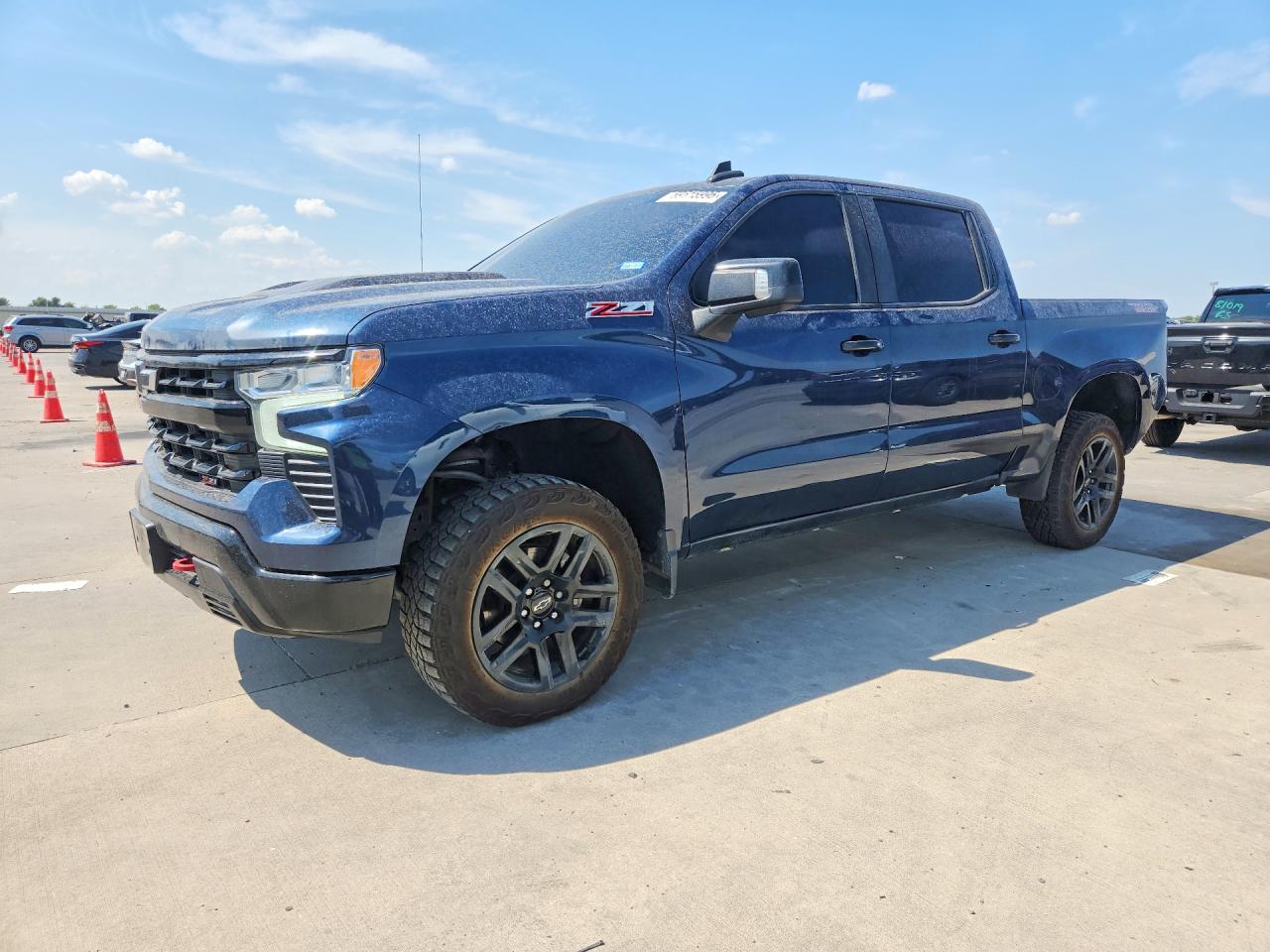 2022 CHEVROLET SILVERADO K1500 LT TRAIL BOSS | 3GCUDFEDXNG677693 | UPCARS