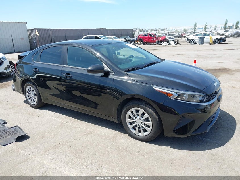 2024 KIA FORTE LX | 3KPF24AD0RE737961 | UPCARS