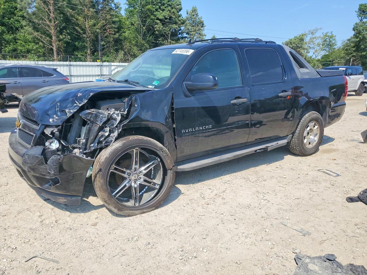 2011 CHEVROLET AVALANCHE LS | 3GNMCEE03BG141133 | UPCARS