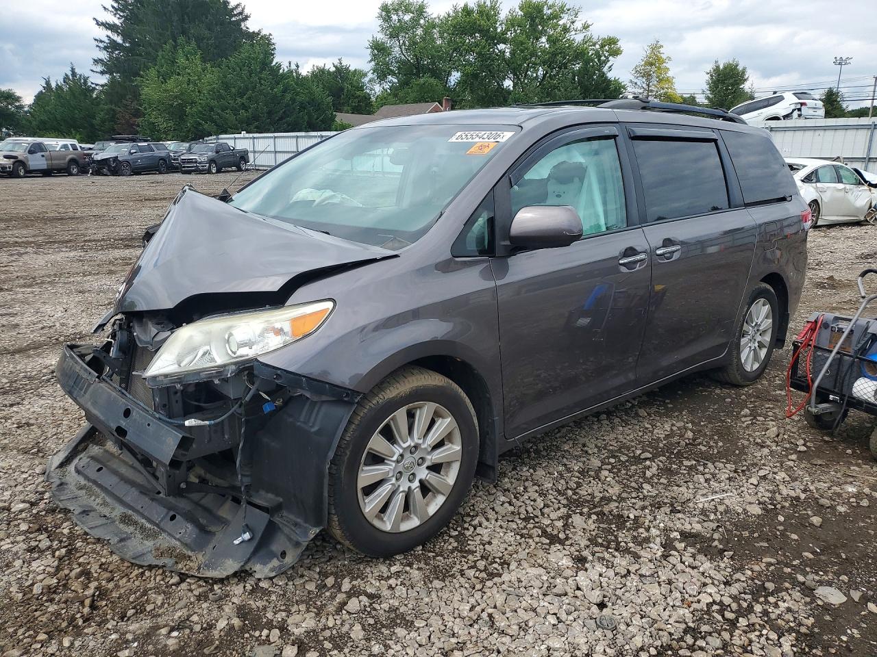 2014 TOYOTA SIENNA XLE 7-PASSENGER | 5TDDK3DCXES079490 | UPCARS