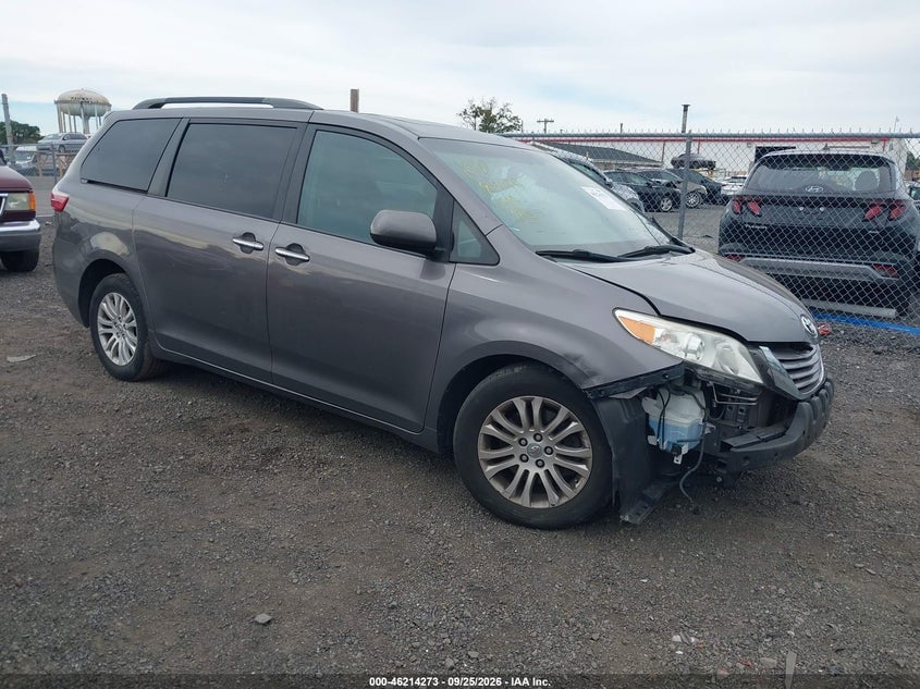 2016 TOYOTA SIENNA XLE 8 PASSENGER | 5TDYK3DC0GS692447 | UPCARS