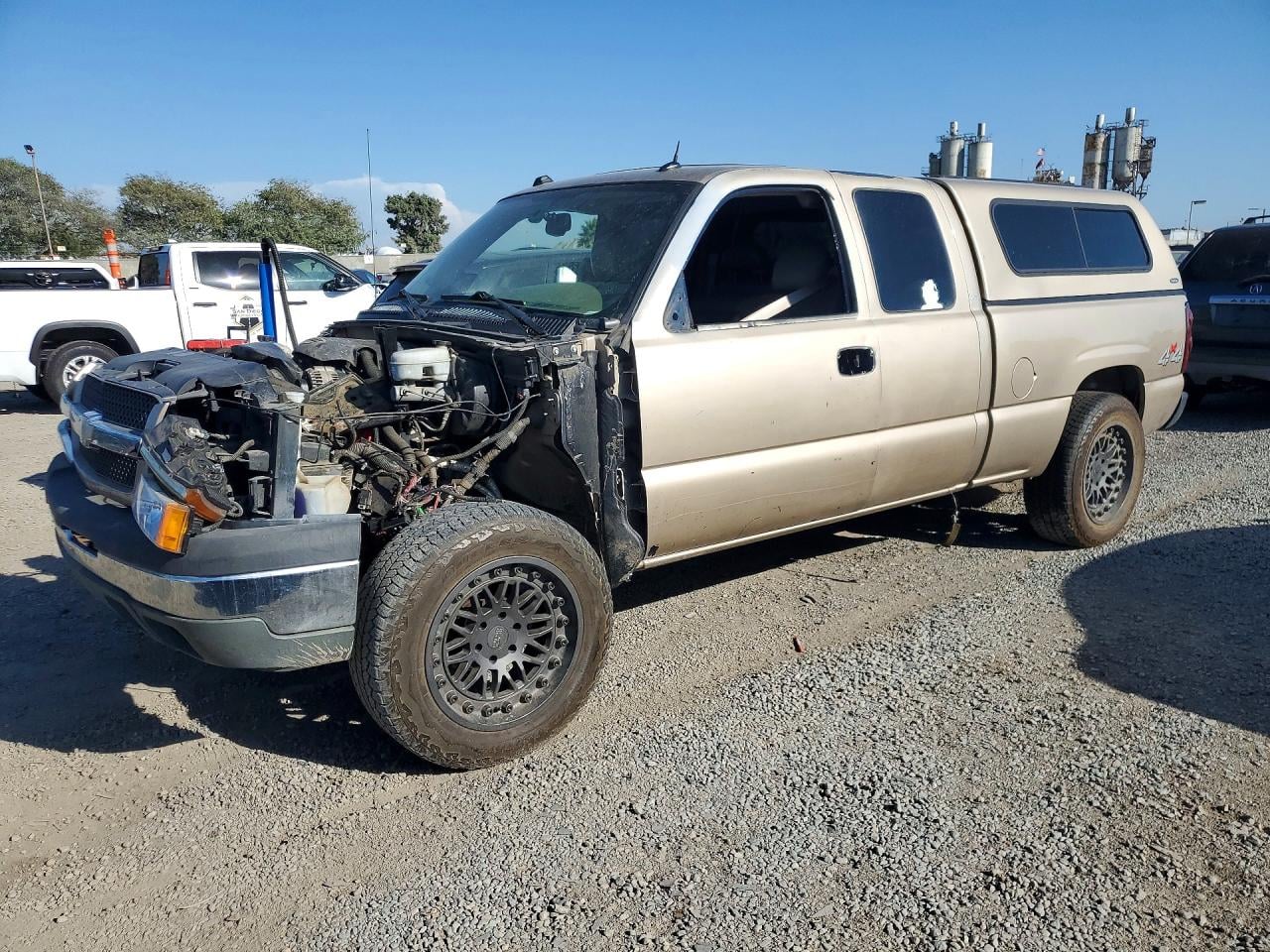 2004 CHEVROLET SILVERADO K1500 | 2GCEK19T241271056 | UPCARS