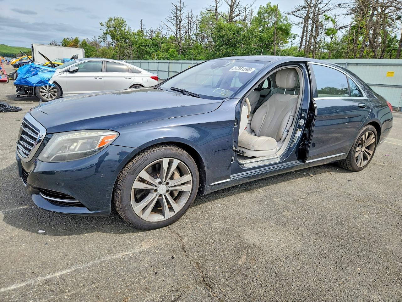 2015 MERCEDES-BENZ S-CLASS 550 4MATIC | WDDUG8FB6FA124187 | UPCARS