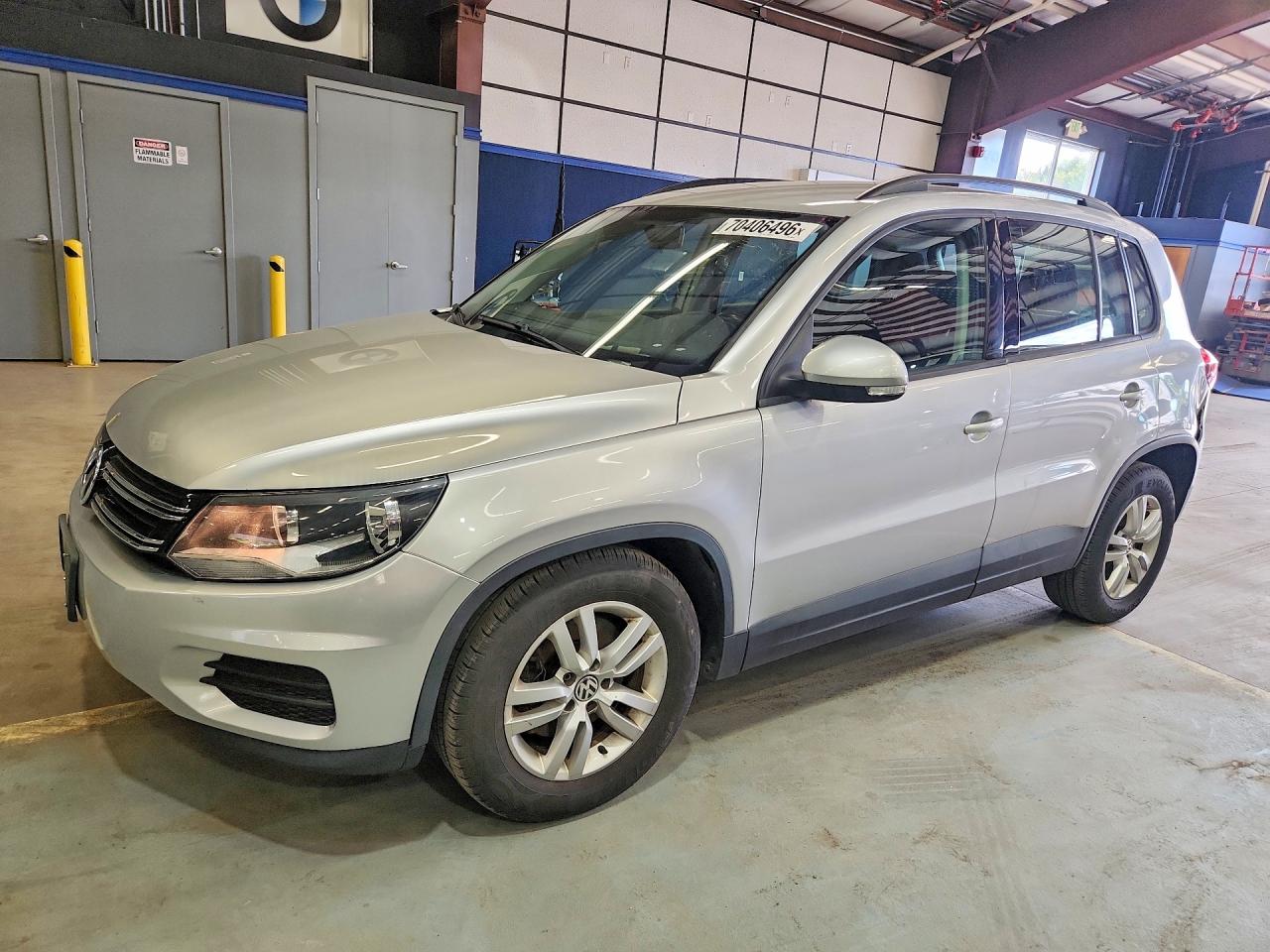 2015 VOLKSWAGEN TIGUAN S | WVGBV7AX0FW589745 | UPCARS