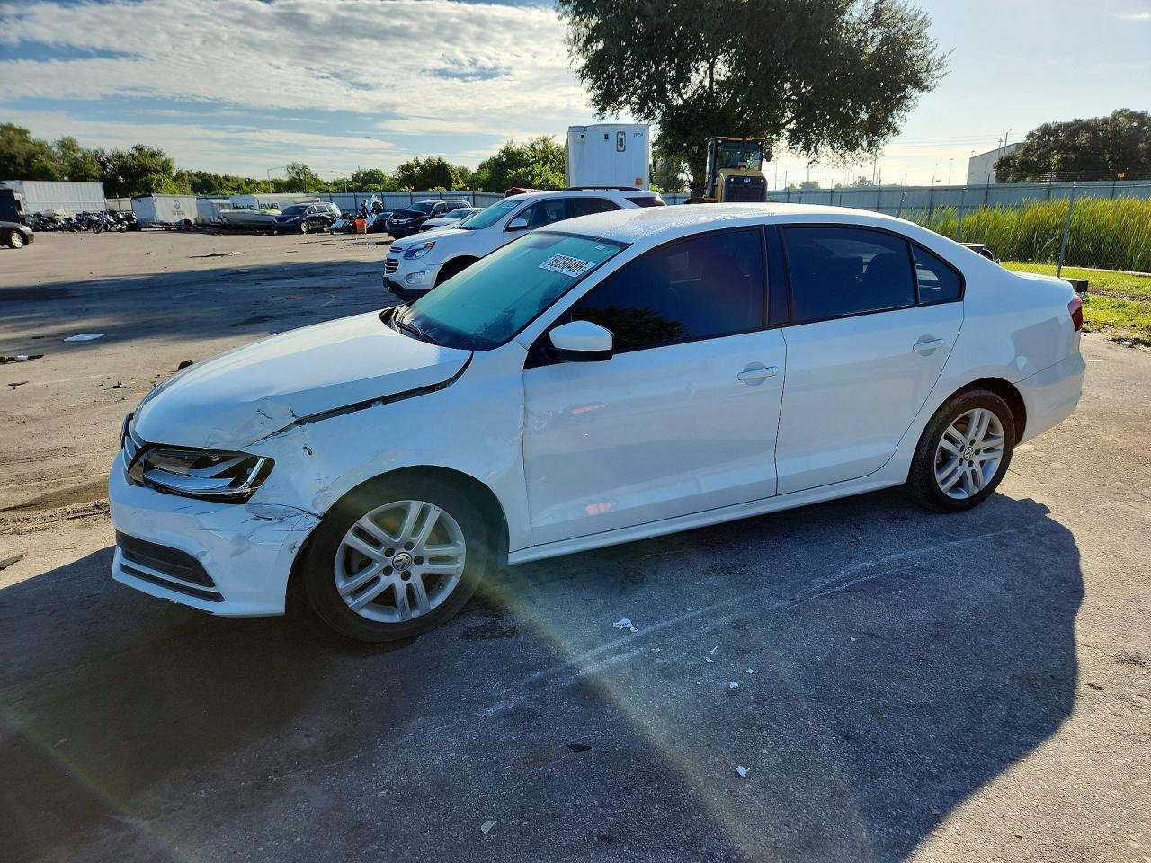 2018 VOLKSWAGEN JETTA S | 3VW2B7AJ2JM261242 | UPCARS