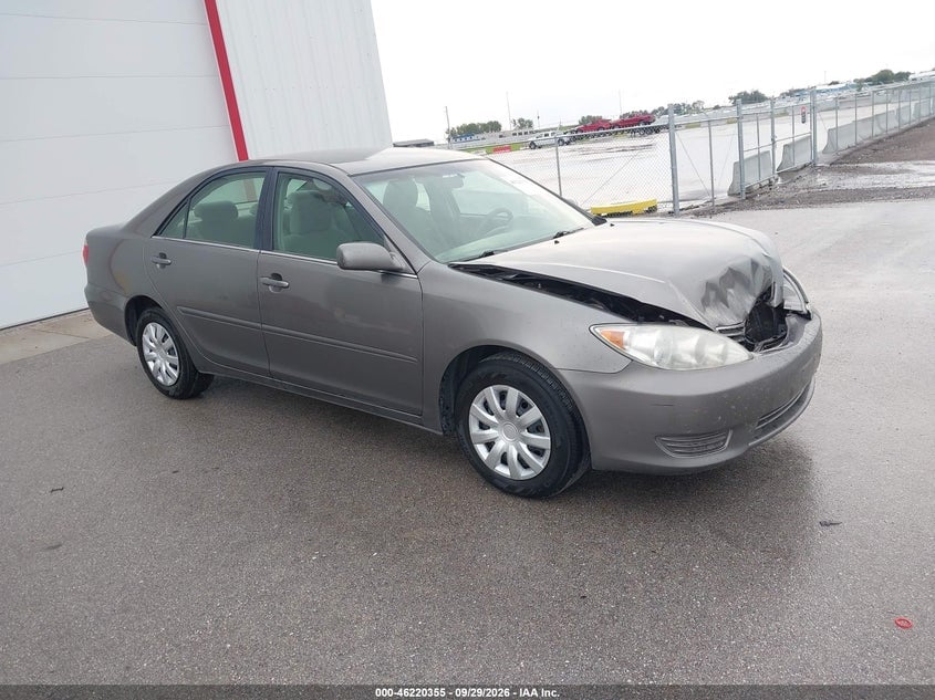2005 TOYOTA CAMRY LE | 4T1BE32K05U511049 | UPCARS