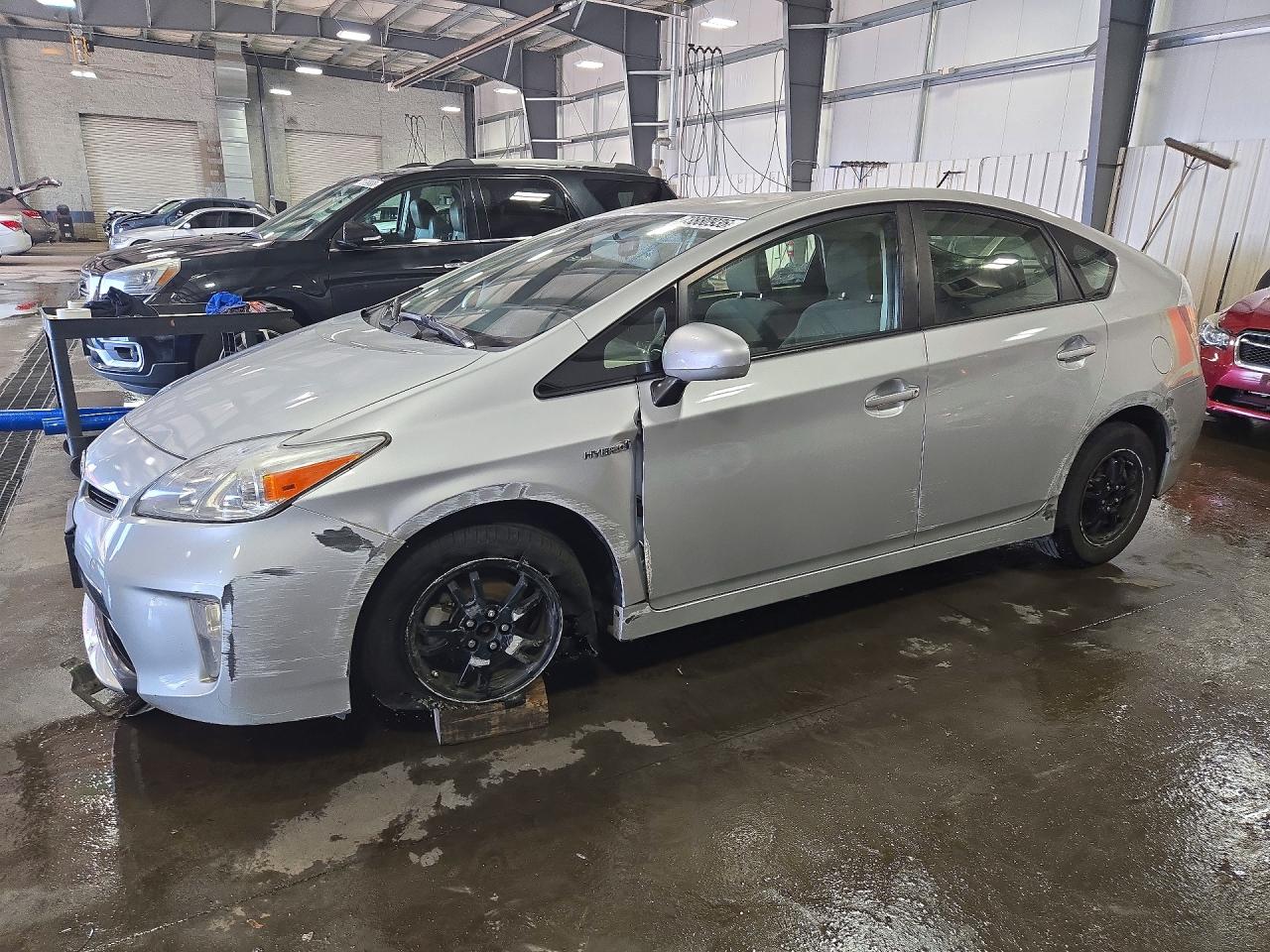 2014 TOYOTA PRIUS TWO | JTDKN3DU0E1779846 | UPCARS