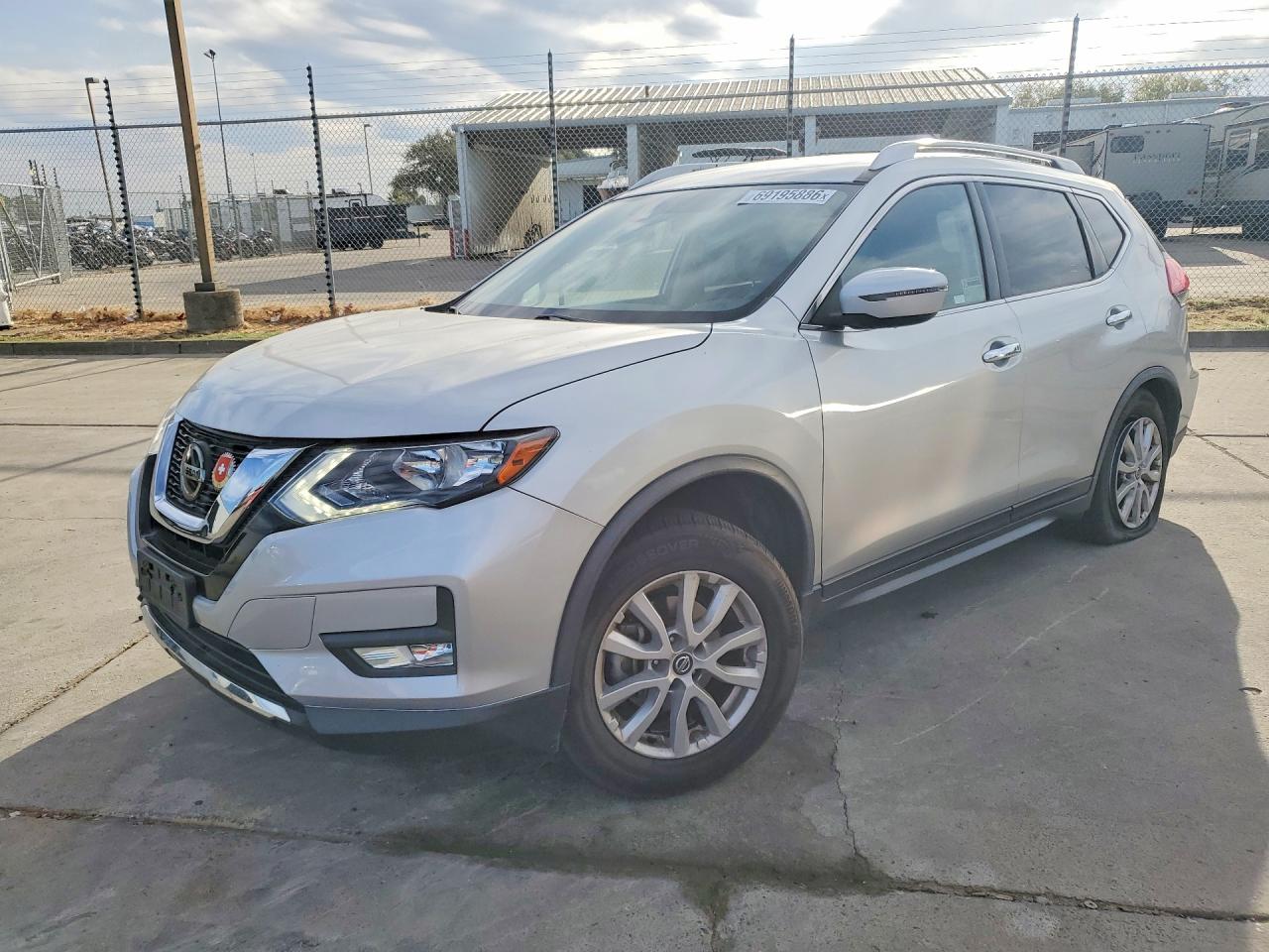 2019 NISSAN ROGUE SV | JN8AT2MV4KW372166 | UPCARS