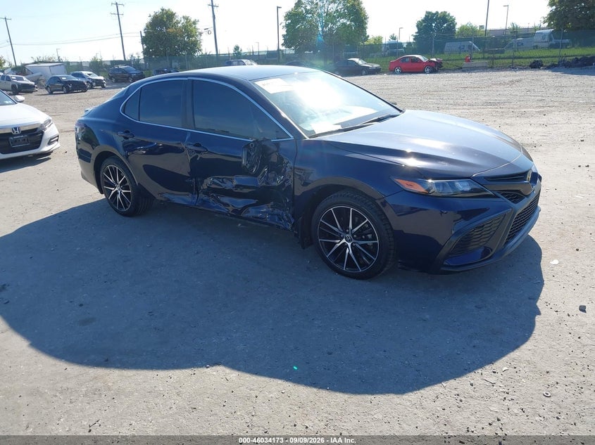 2022 TOYOTA CAMRY SE | 4T1G11AK3NU633492 | UPCARS