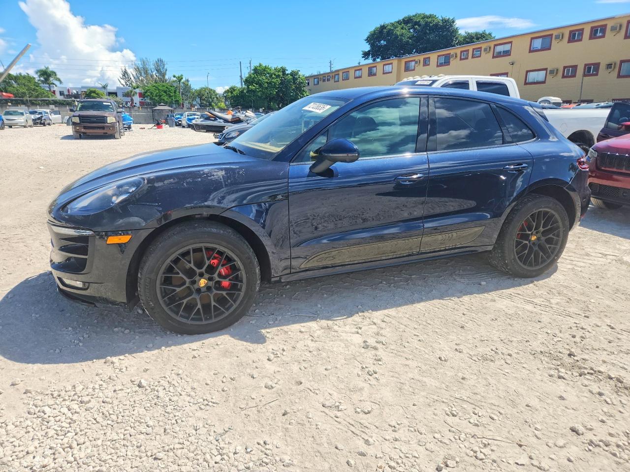 2017 PORSCHE MACAN GTS | WP1AG2A57HLB52758 | UPCARS