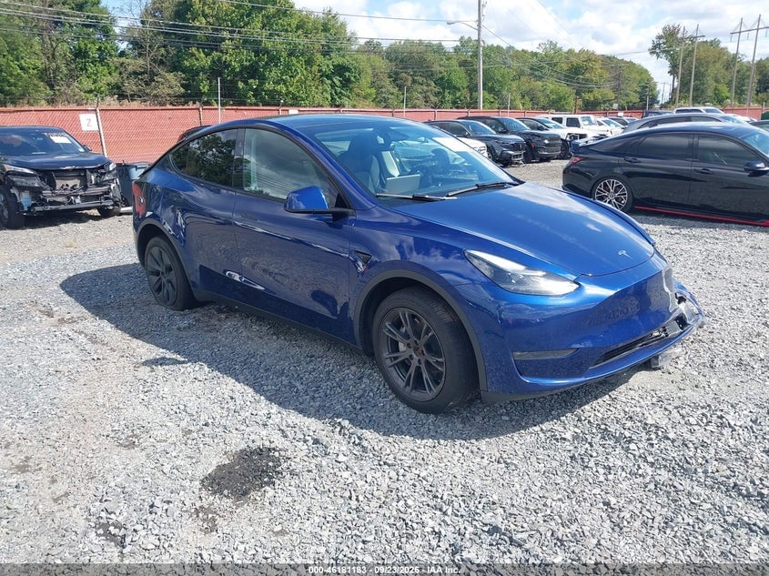 2024 TESLA MODEL Y LONG RANGE DUAL MOTOR ALL-WHEEL DRIVE | 7SAYGDEE4RA295046 | UPCARS