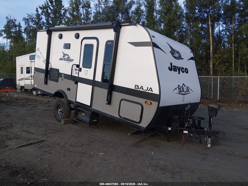 2022 JAYCO JAY FLIGHT SLX BAJA EDITION M-1 | 1UJBJ0AJ0N77E0297 | UPCARS