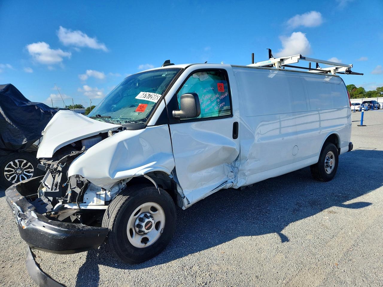 2023 GMC SAVANA G3500 | 1GTZ7HFP0P1135294 | UPCARS