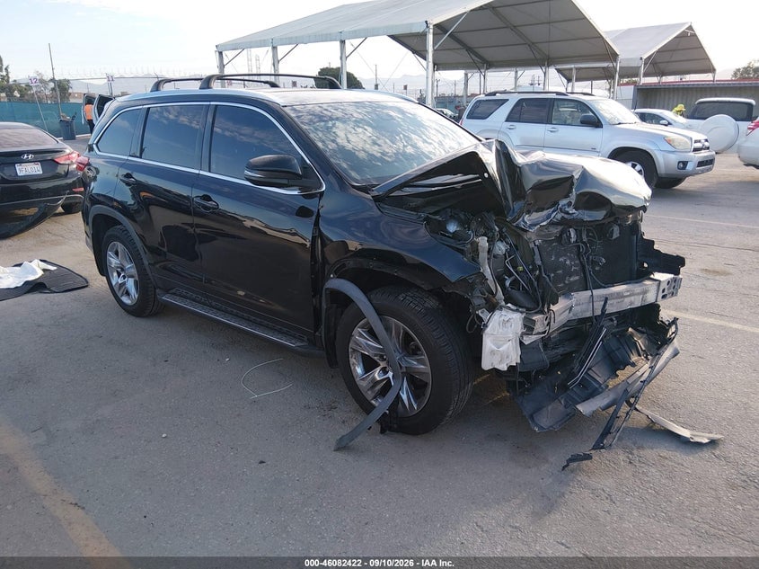 2018 TOYOTA HIGHLANDER LIMITED | 5TDYZRFH9JS238843 | UPCARS
