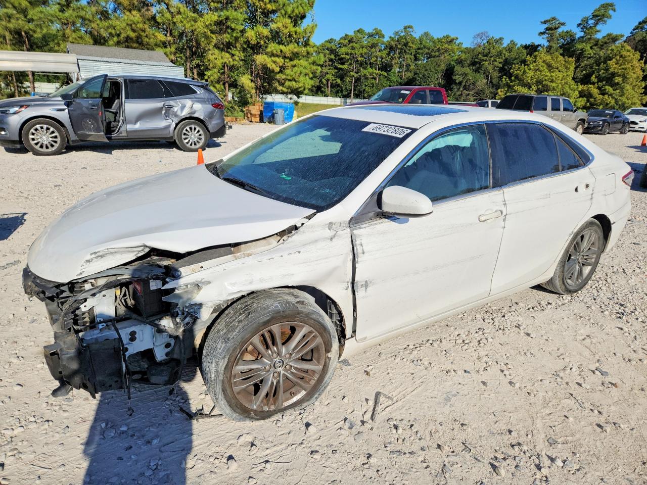 2015 TOYOTA CAMRY SE | 4T1BF1FK8FU063818 | UPCARS