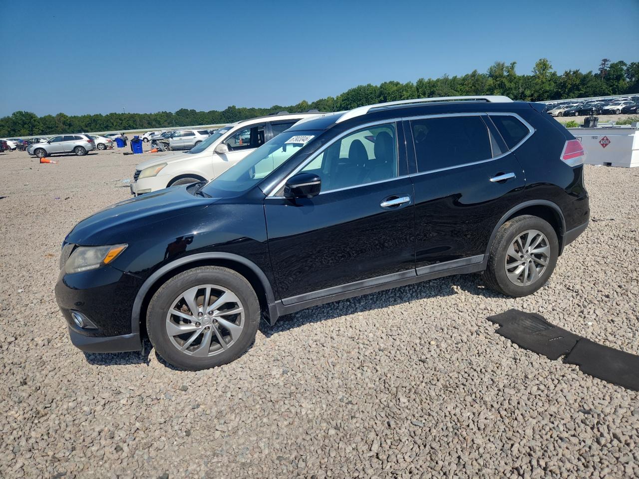 2015 NISSAN ROGUE SL | 5N1AT2MT1FC879684 | UPCARS
