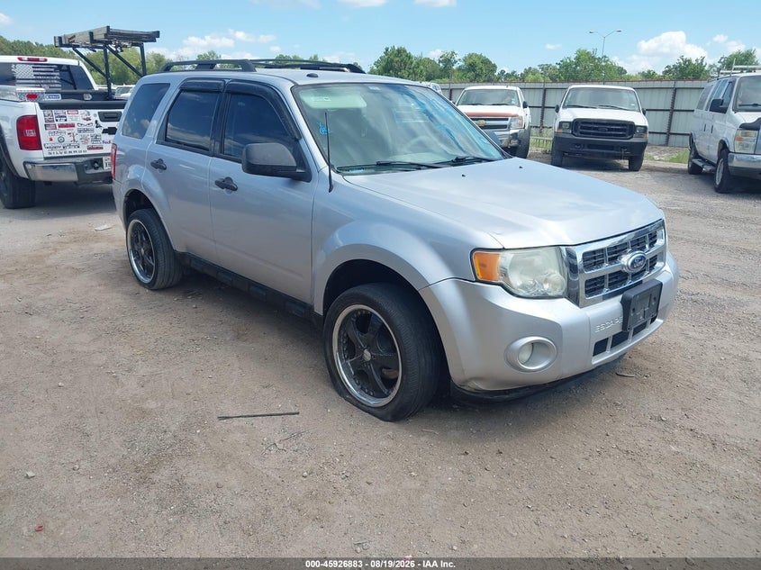 2010 FORD ESCAPE XLT | 1FMCU0D77AKD08132 | UPCARS