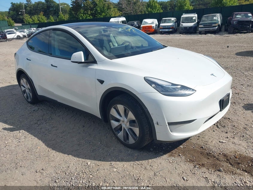 2022 TESLA MODEL Y LONG RANGE DUAL MOTOR ALL-WHEEL DRIVE | 7SAYGDEE3NA012419 | UPCARS