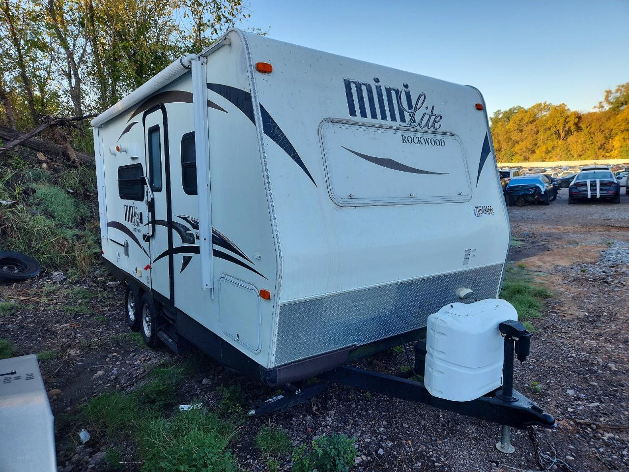 2014 FORESRIVER ROCKWOOD M FOREST RIVER  CAMPER | 4X4TRLW24ED129611 | UPCARS
