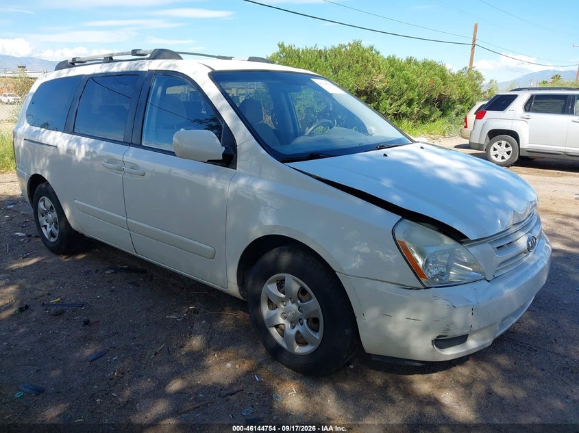 2008 KIA SEDONA LX | KNDMB233286267162 | UPCARS