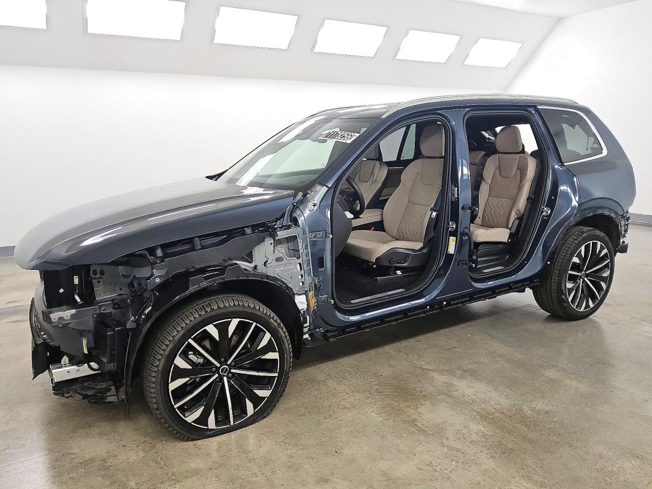 2025 VOLVO XC90 PLUS | YV4062PB8S1386971 | UPCARS