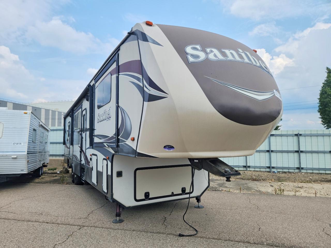 2016 FORESRIVER SANIBEL FOREST RIVER  CAMPER | 5ZT3SN4B0GG702125 | UPCARS