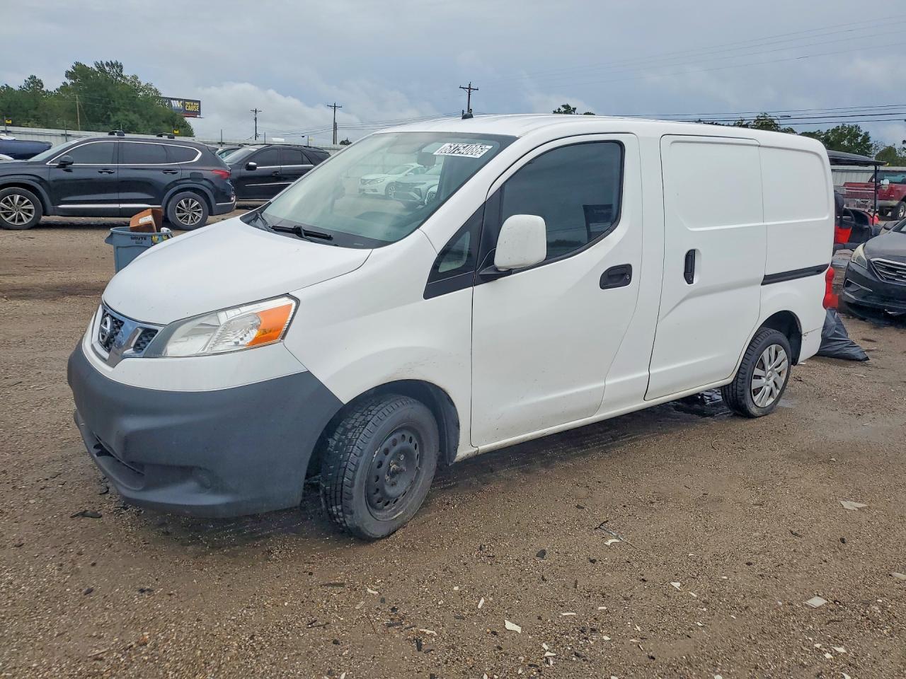 2017 NISSAN NV SV | 3N6CM0KN9HK690374 | UPCARS