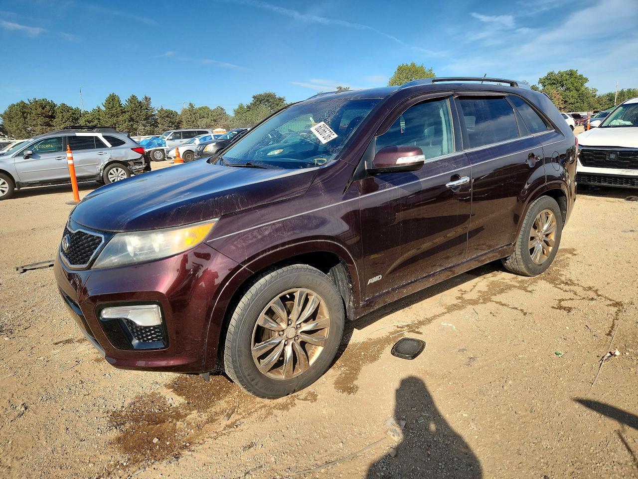 2011 KIA SORENTO SX | 5XYKWDA27BG121586 | UPCARS