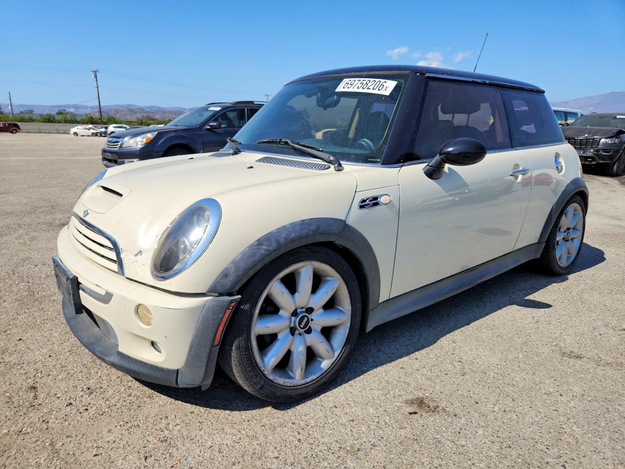 2006 MINI COOPER S | WMWRE33566TJ38132 | UPCARS