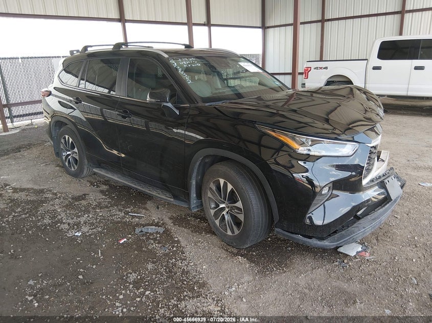 2025 TOYOTA HIGHLANDER XLE | 5TDKDRAH7SS550396 | UPCARS