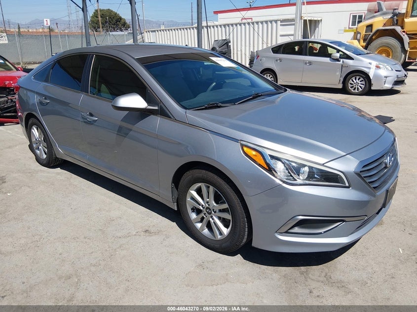 2017 HYUNDAI SONATA SE | 5NPE24AF7HH445277 | UPCARS