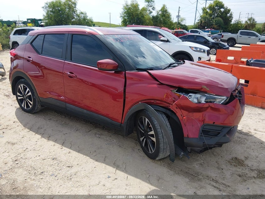 2018 NISSAN KICK SV | 3N1CP5CU0JL509663 | UPCARS