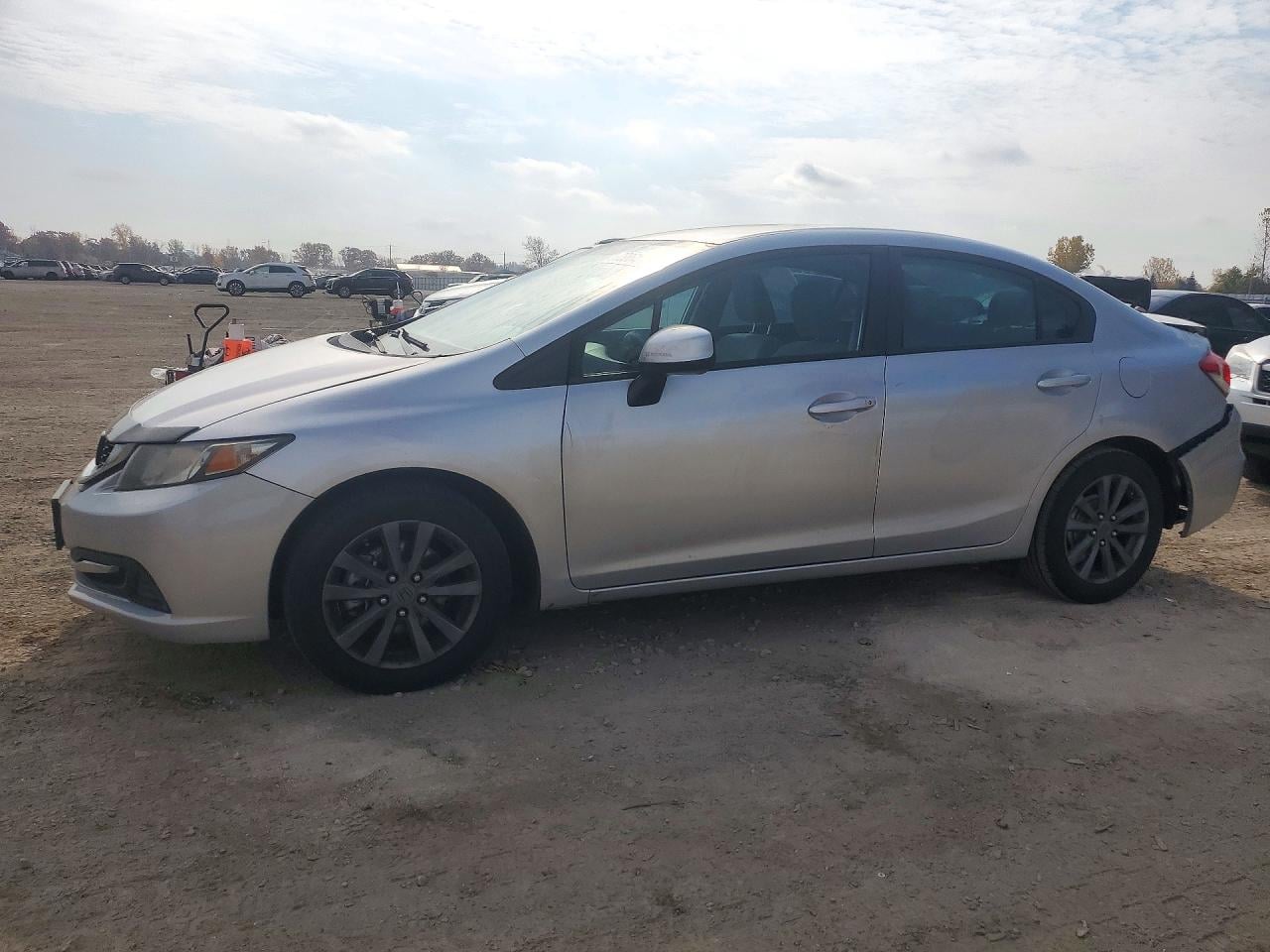 2013 HONDA CIVIC LX | 19XFB2F50DE074339 | UPCARS