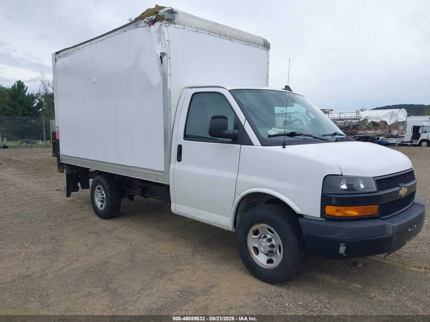 2021 CHEVROLET EXPRESS CUTAWAY WORK VAN | 1GB0GRFP3M1164089 | UPCARS