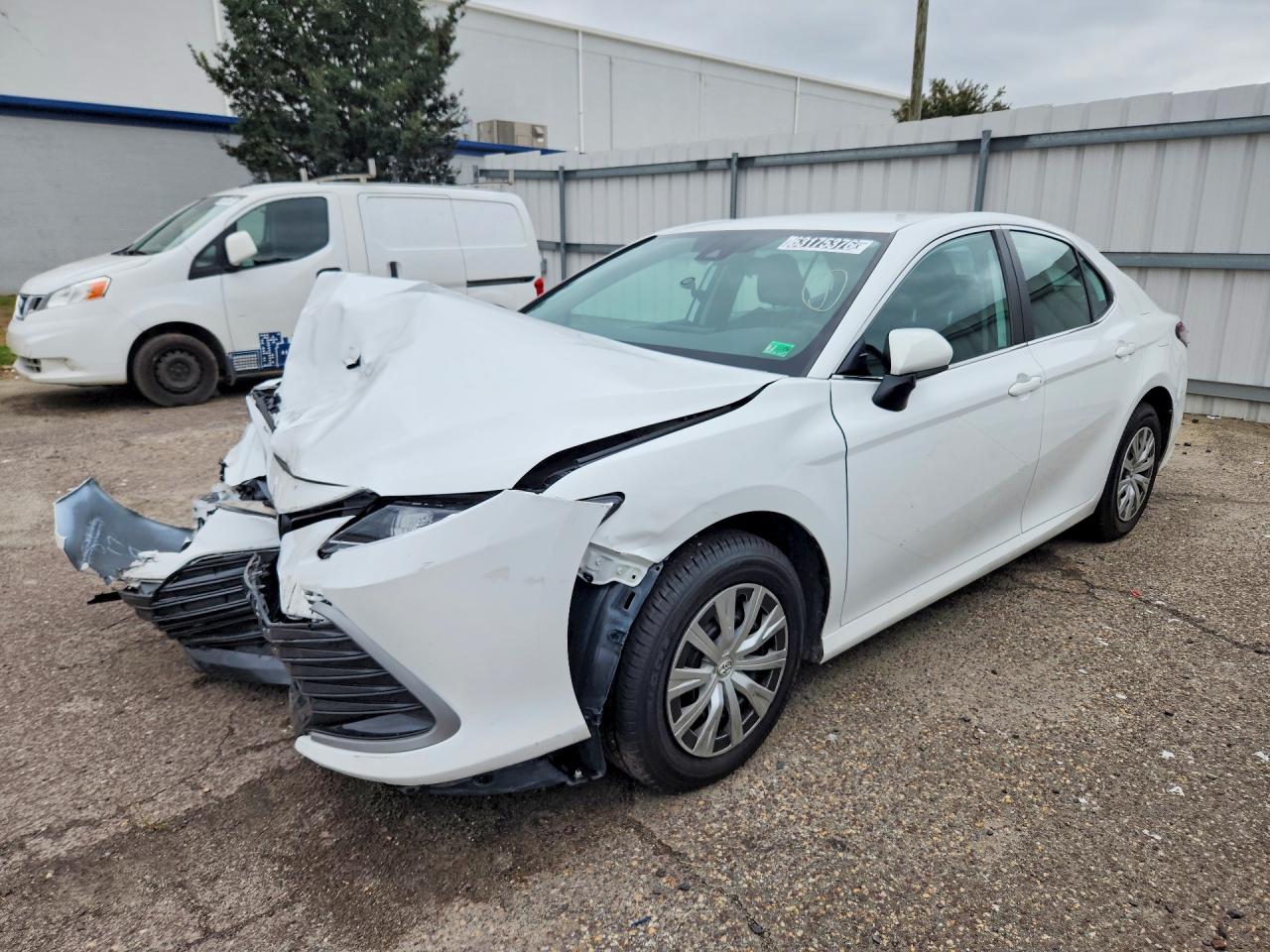2024 TOYOTA CAMRY LE | 4T1C31AK0RU629673 | UPCARS